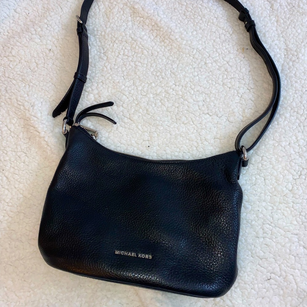 All black simple purse
